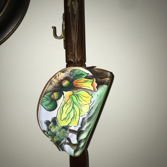 Sharif leather floral wristlet - Picture 3 of 5